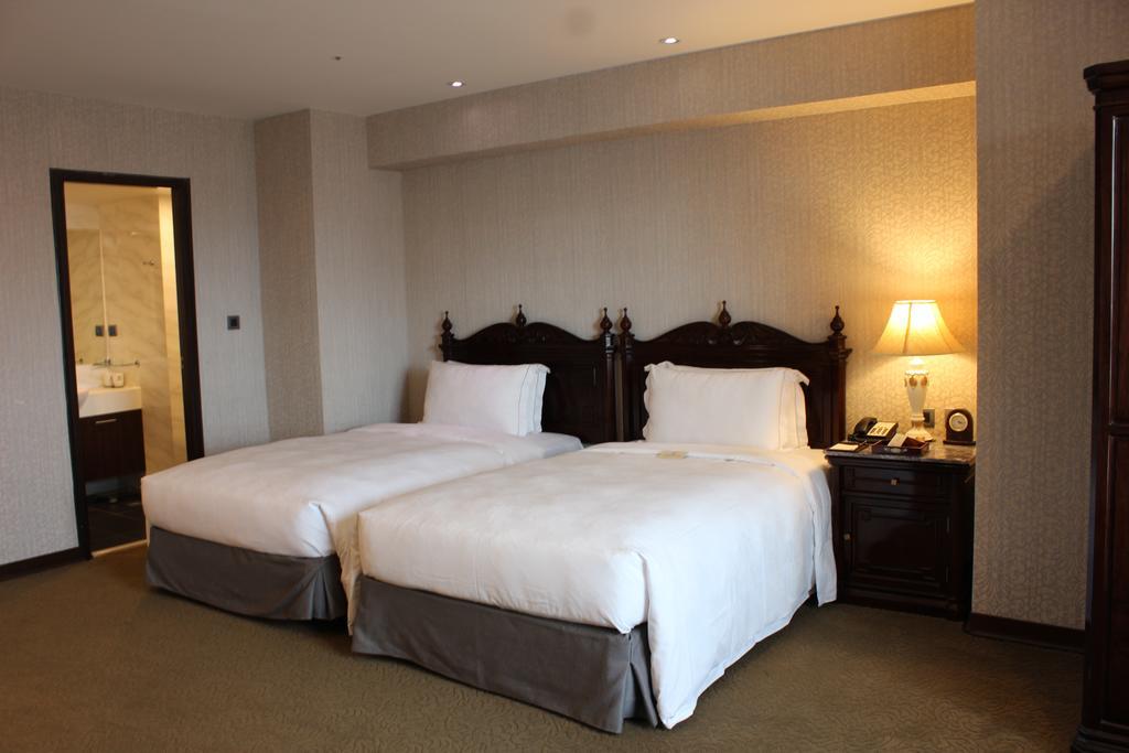 Royal Seasons Hotel Taichung‧Zhongkang Kültér fotó