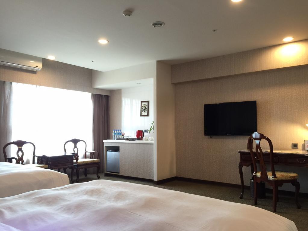 Royal Seasons Hotel Taichung‧Zhongkang Kültér fotó