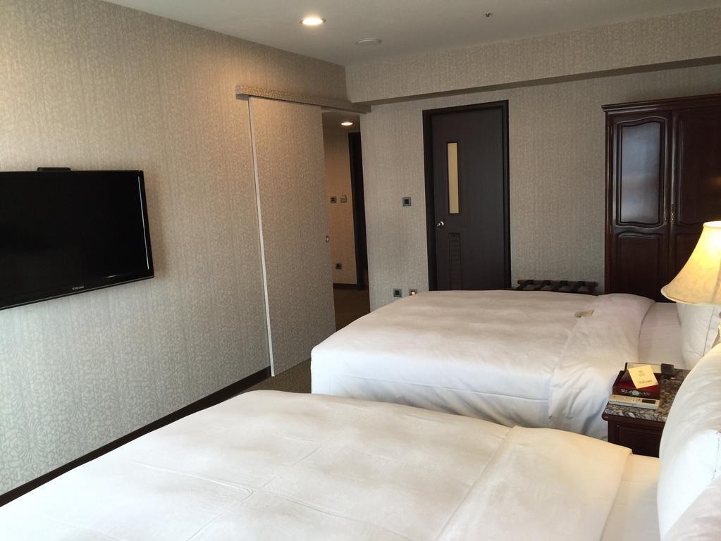 Royal Seasons Hotel Taichung‧Zhongkang Kültér fotó