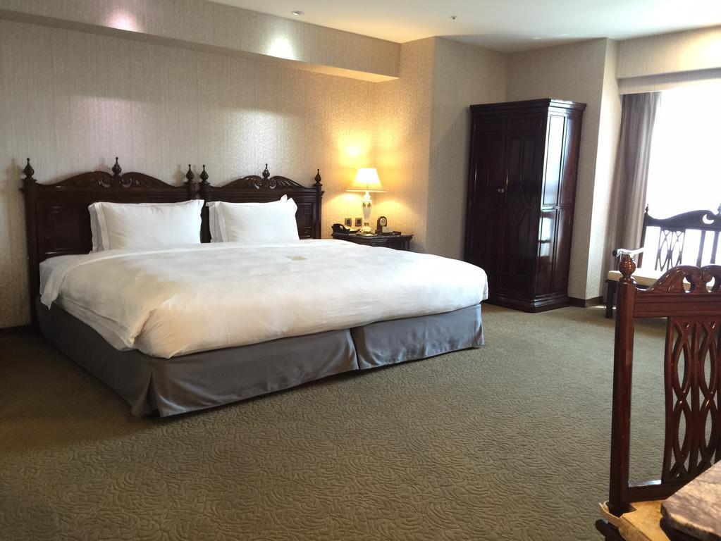 Royal Seasons Hotel Taichung‧Zhongkang Kültér fotó