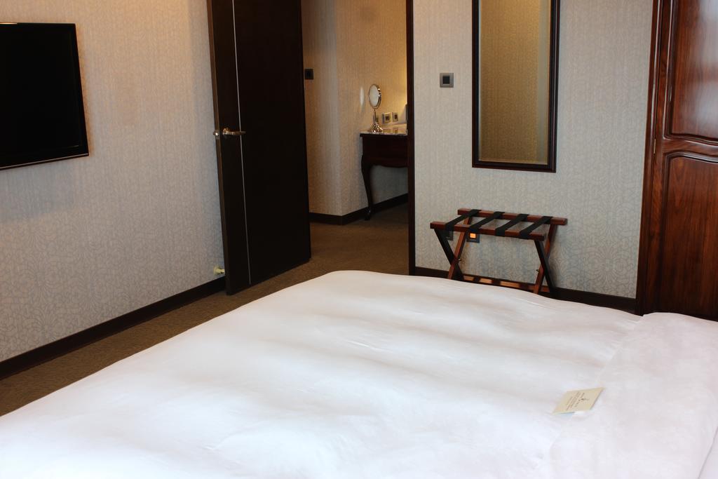 Royal Seasons Hotel Taichung‧Zhongkang Kültér fotó