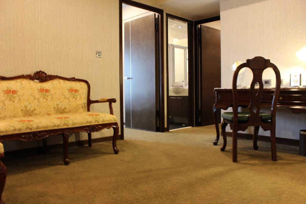Royal Seasons Hotel Taichung‧Zhongkang Kültér fotó