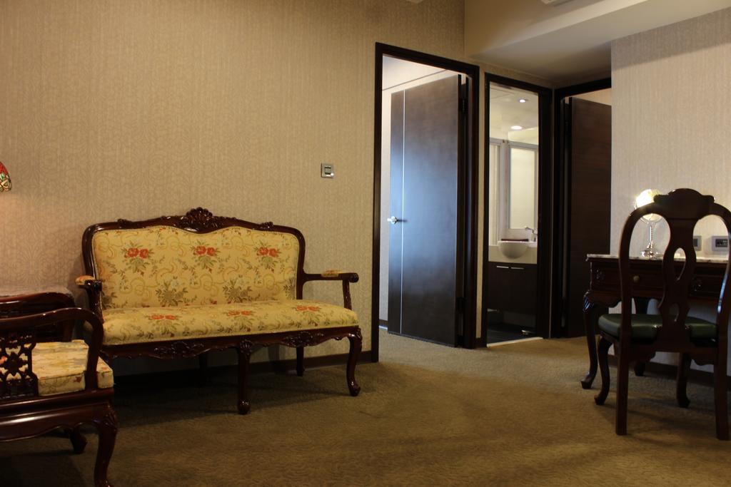 Royal Seasons Hotel Taichung‧Zhongkang Kültér fotó